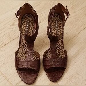Bandolino Crocodile Heels